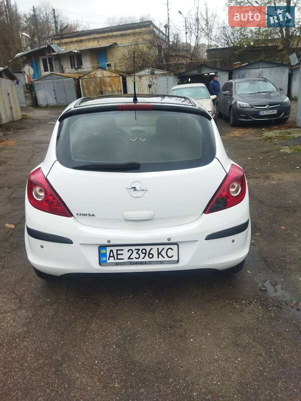Хетчбек Opel Corsa 2007 в Києві фото 6 Хетчбек Opel Corsa 2007 в Києві