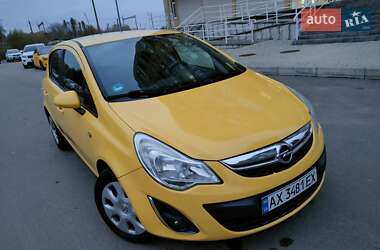 Хетчбек Opel Corsa 2013 в Борисполі