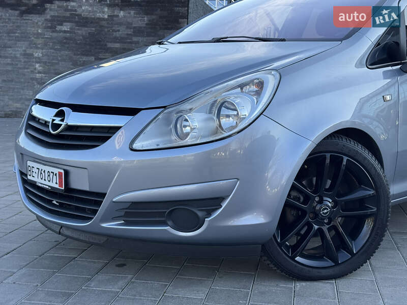 Хэтчбек Opel Corsa 2008 в Луцке фото 59 Хэтчбек Opel Corsa 2008 в Луцке