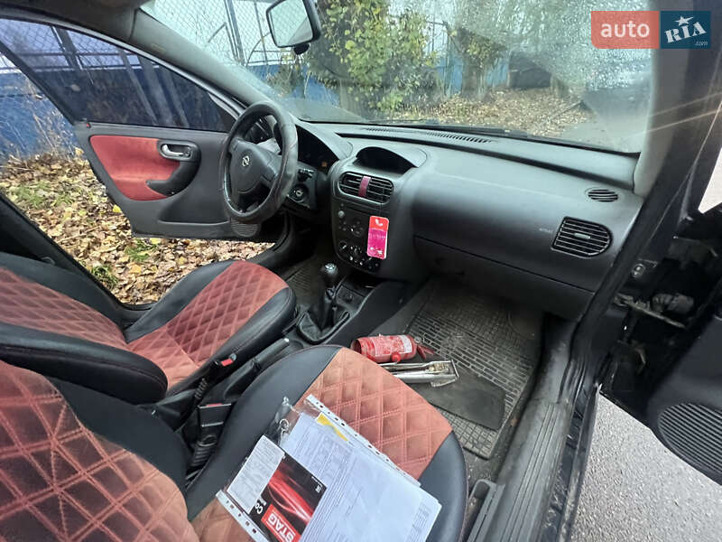 Хэтчбек Opel Corsa 2003 в Белой Церкви