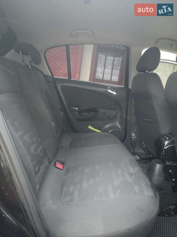 Хэтчбек Opel Corsa 2012 в Коломые