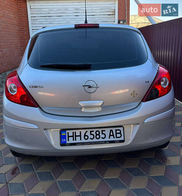 Хэтчбек Opel Corsa 2007 в Измаиле