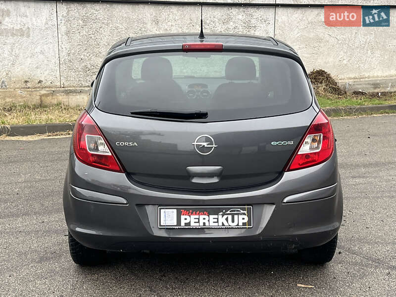 Хетчбек Opel Corsa 2010 в Києві