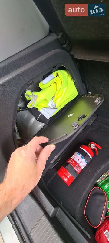 Хэтчбек Opel Corsa 2010 в Тернополе