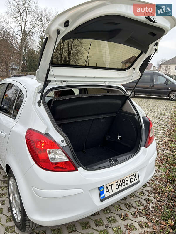 Хетчбек Opel Corsa 2012 в Коломиї фото 8 Хетчбек Opel Corsa 2012 в Коломиї