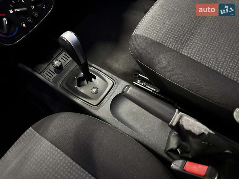 Хэтчбек Opel Corsa 2006 в Киеве фото 28 Хэтчбек Opel Corsa 2006 в Киеве