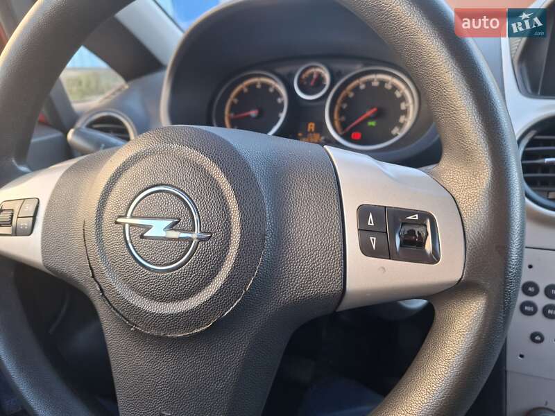 Хетчбек Opel Corsa 2008 в Бучі