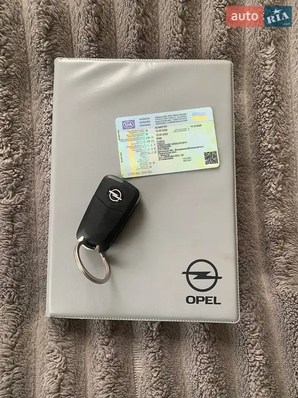 Хэтчбек Opel Corsa 2008 в Горохове документ