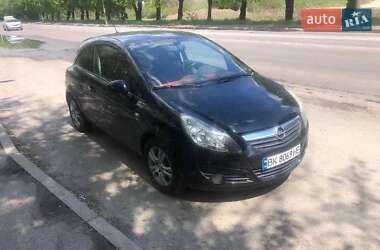 Хэтчбек Opel Corsa 2010 в Ровно