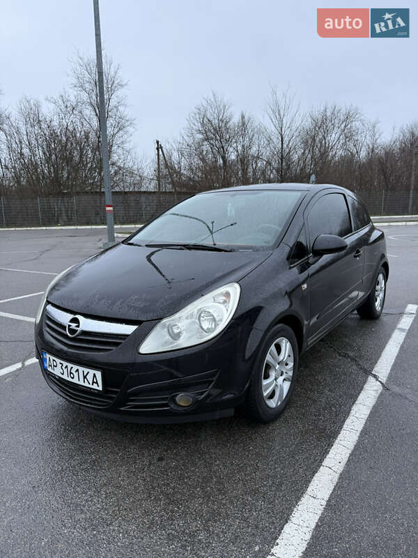 Хэтчбек Opel Corsa 2007 в Запорожье