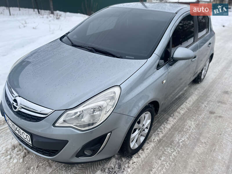 Opel Corsa 2011 Opel Corsa 2011
