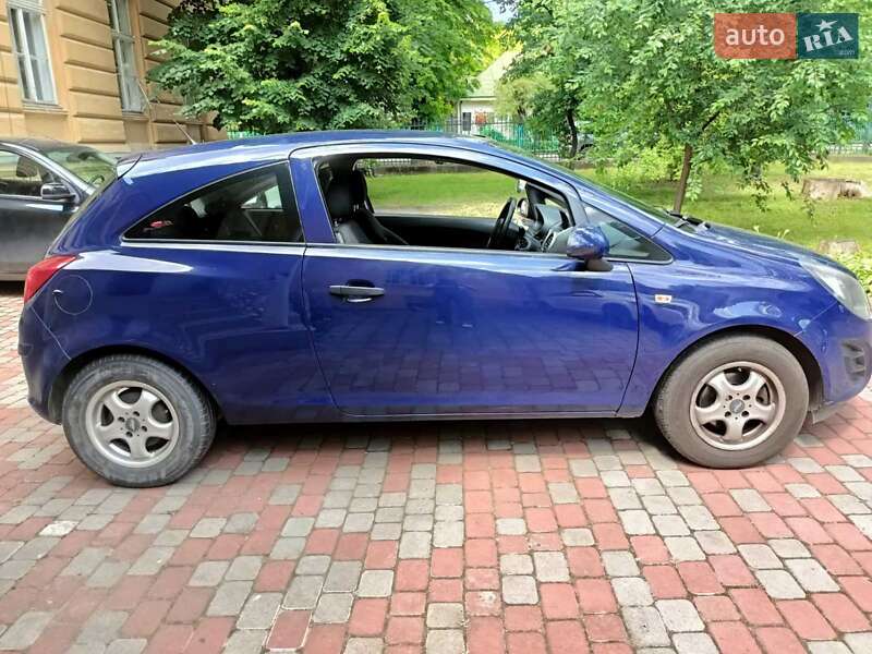 Хэтчбек Opel Corsa 2013 в Львове фото 2 Хэтчбек Opel Corsa 2013 в Львове