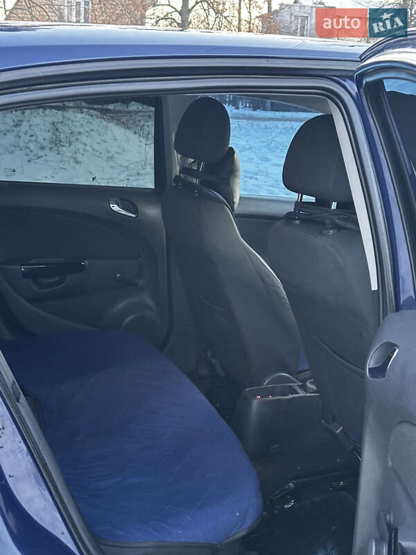 Хэтчбек Opel Corsa 2009 в Боярке