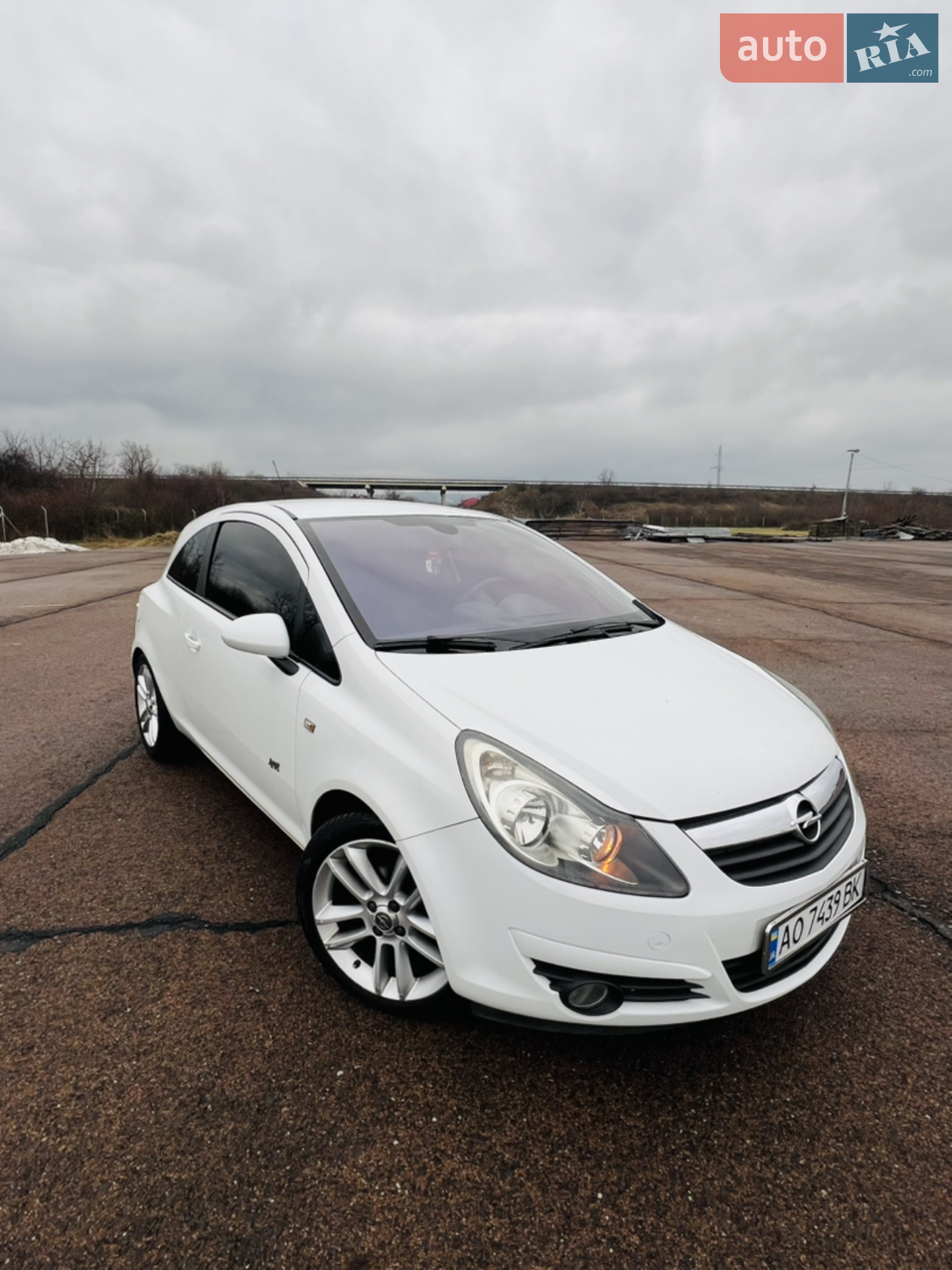 2010 Opel Corsa - фото 1