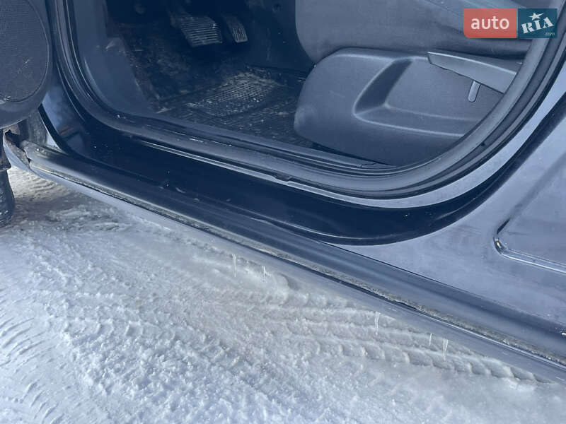 Хэтчбек Opel Corsa 2007 в Киеве