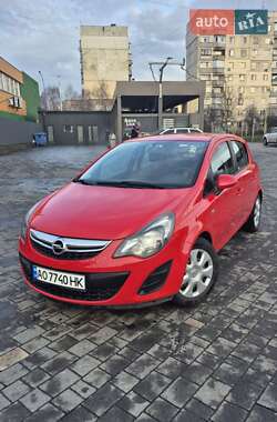 Хэтчбек Opel Corsa 2014 в Ужгороде