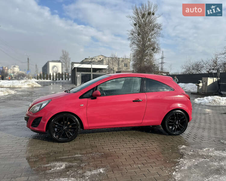 Хэтчбек Opel Corsa 2013 в Ивано-Франковске фото Хэтчбек Opel Corsa 2013 в Ивано-Франковске