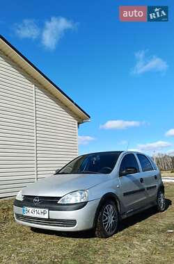 Хетчбек Opel Corsa 2002 в Дубровиці