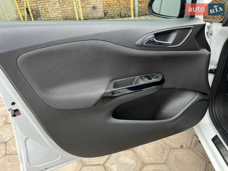 Хэтчбек Opel Corsa 2017 в Вознесенске