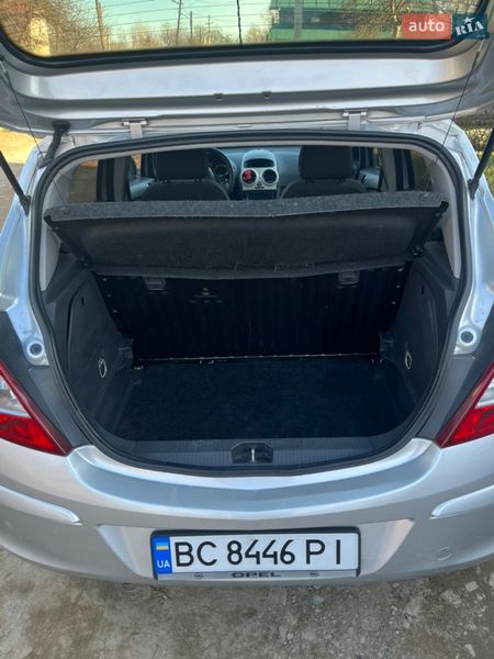Хетчбек Opel Corsa 2008 в Бориславі