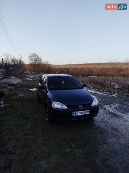 Хетчбек Opel Corsa 2002 в Монастириській