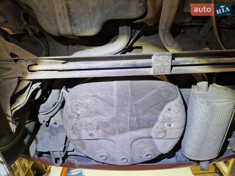 Хэтчбек Opel Corsa 2001 в Ровно