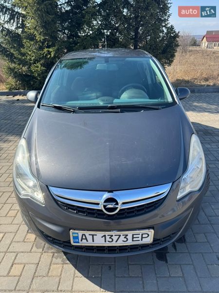 Хэтчбек Opel Corsa 2011 в Коломые