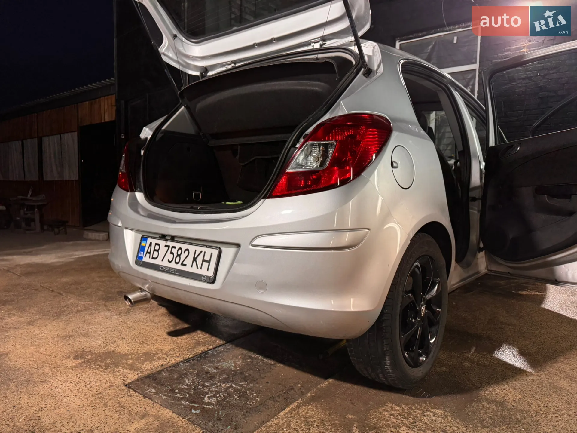 2011 Opel Corsa - мініатюра 16