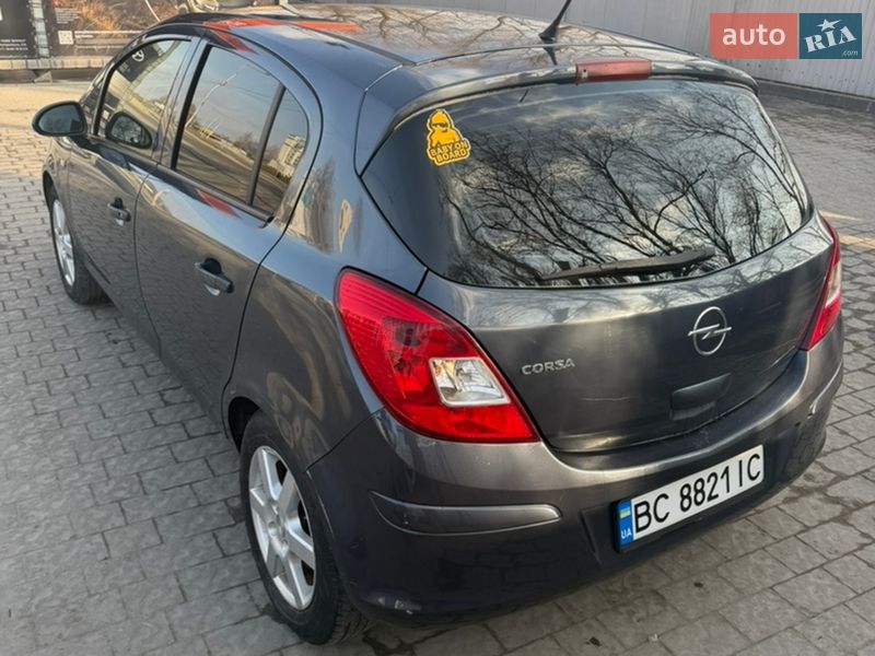 Хэтчбек Opel Corsa 2008 в Львове