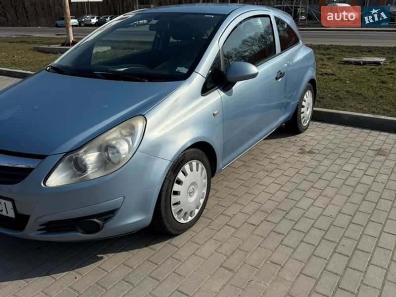 Хэтчбек Opel Corsa 2008 в Луцке фото 2 Хэтчбек Opel Corsa 2008 в Луцке