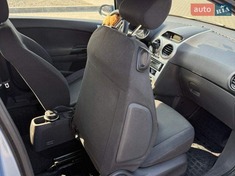 Хэтчбек Opel Corsa 2008 в Луцке фото 13 Хэтчбек Opel Corsa 2008 в Луцке