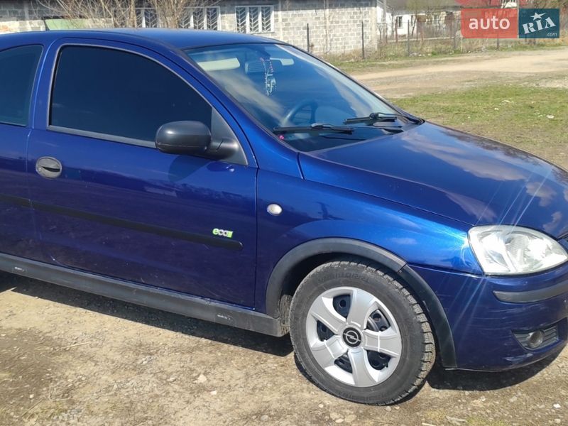 Хетчбек Opel Corsa 2005 в Монастириській