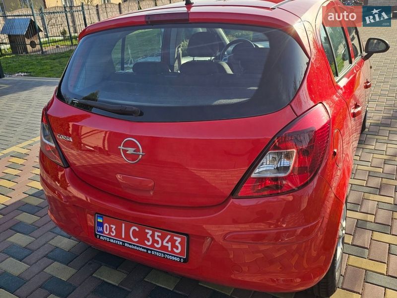 Хетчбек Opel Corsa 2009 в Луцьку