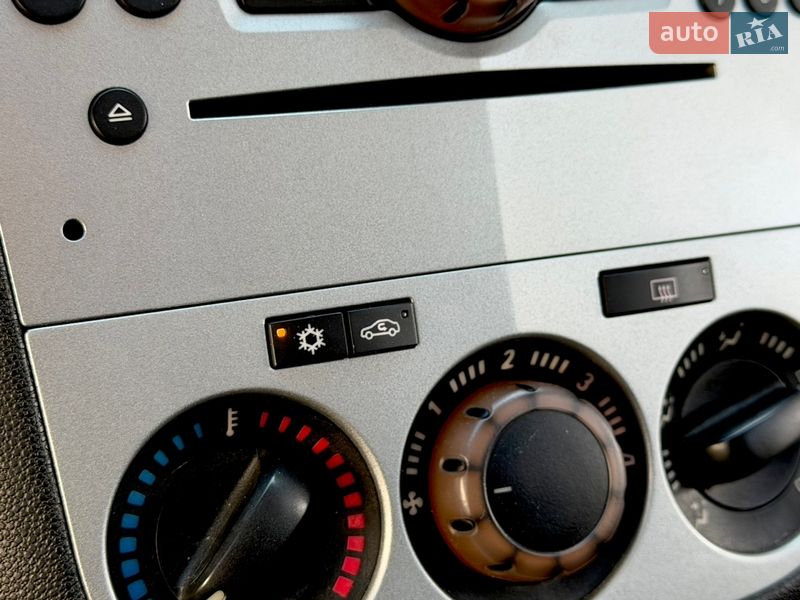 Хетчбек Opel Corsa 2010 в Житомирі фото 21 Хетчбек Opel Corsa 2010 в Житомирі