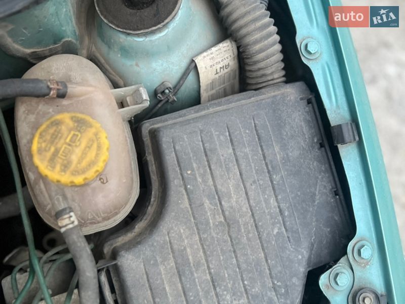 Хэтчбек Opel Corsa 2003 в Дрогобыче