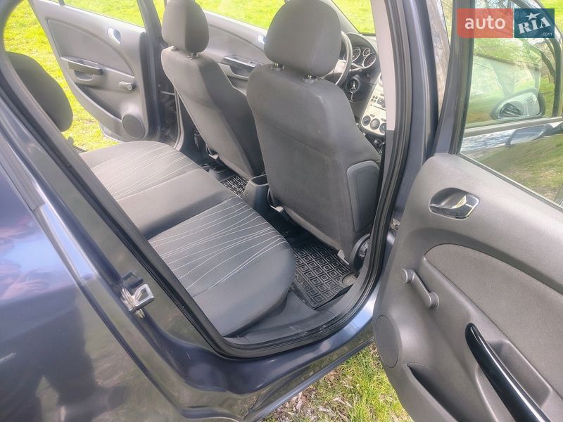 Хэтчбек Opel Corsa 2007 в Теребовле