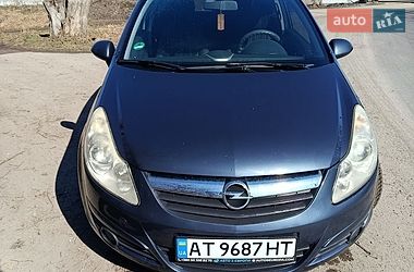 Хетчбек Opel Corsa 2007 в Городенці