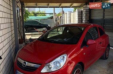 Хэтчбек Opel Corsa 2008 в Черноморске