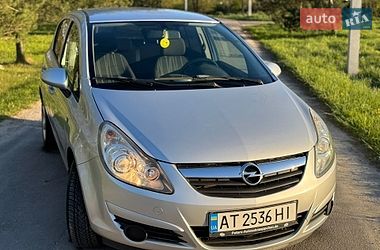 Хэтчбек Opel Corsa 2008 в Львове