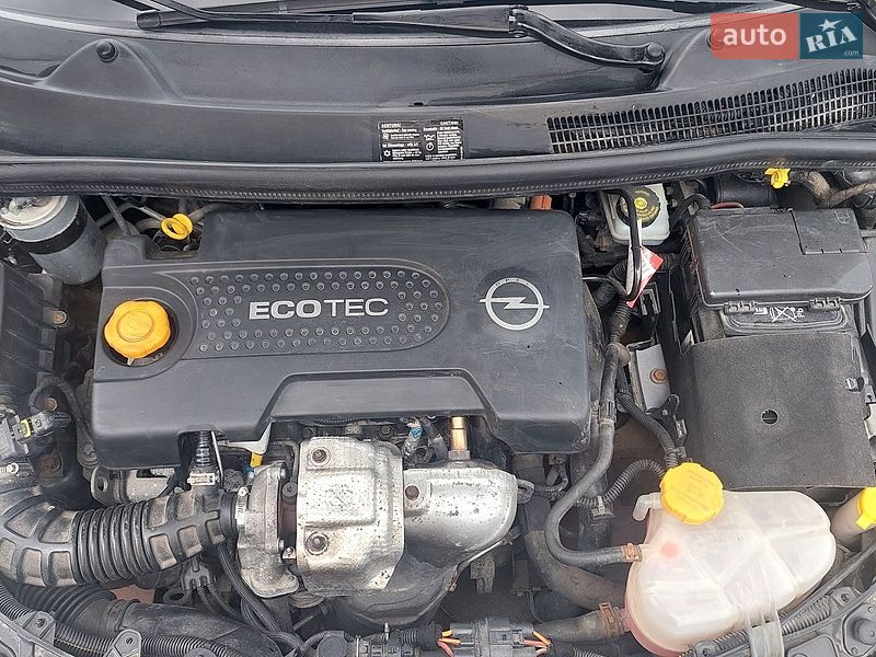 Хэтчбек Opel Corsa 2010 в Тернополе
