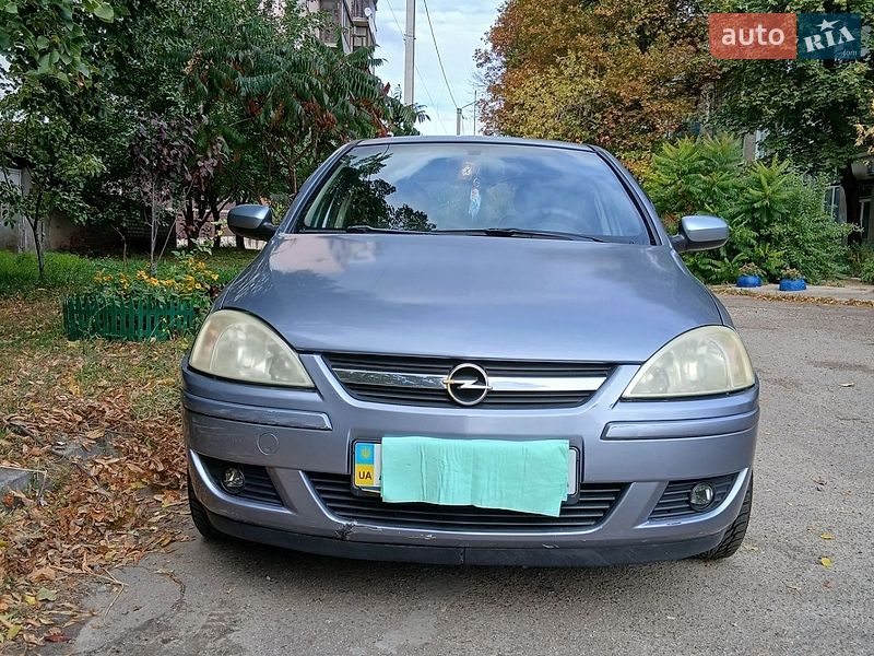Хэтчбек Opel Corsa 2004 в Харькове