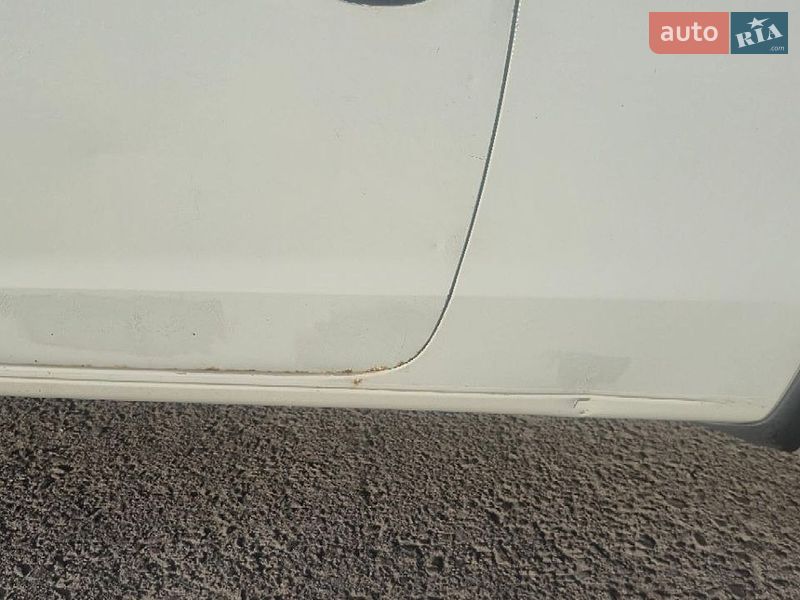 Хэтчбек Opel Corsa 2005 в Львове