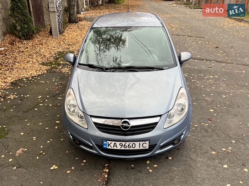 Хэтчбек Opel Corsa 2007 в Черкассах
