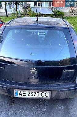Хэтчбек Opel Corsa 2006 в Першотравенске