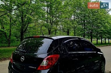 Хэтчбек Opel Corsa 2007 в Харькове