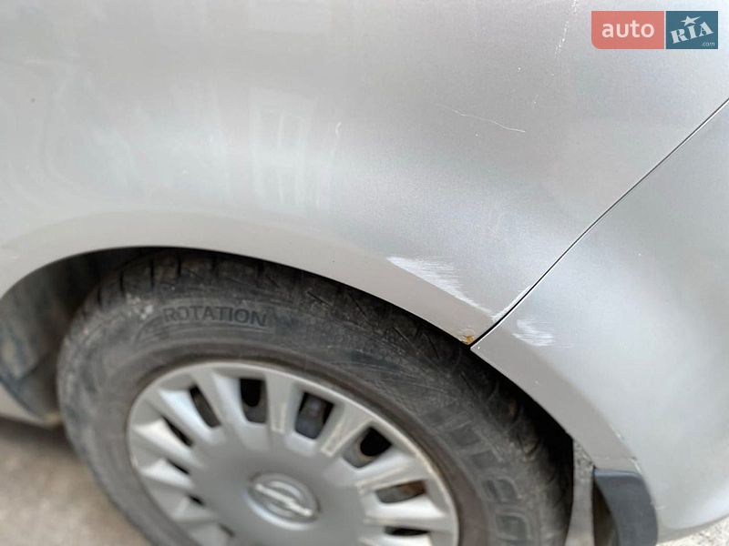 Хэтчбек Opel Corsa 2011 в Тернополе