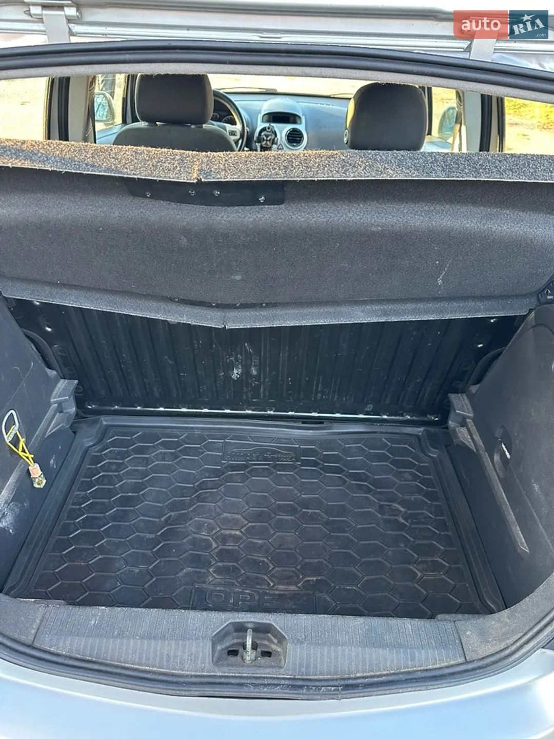 2011 Opel Corsa - мініатюра 8