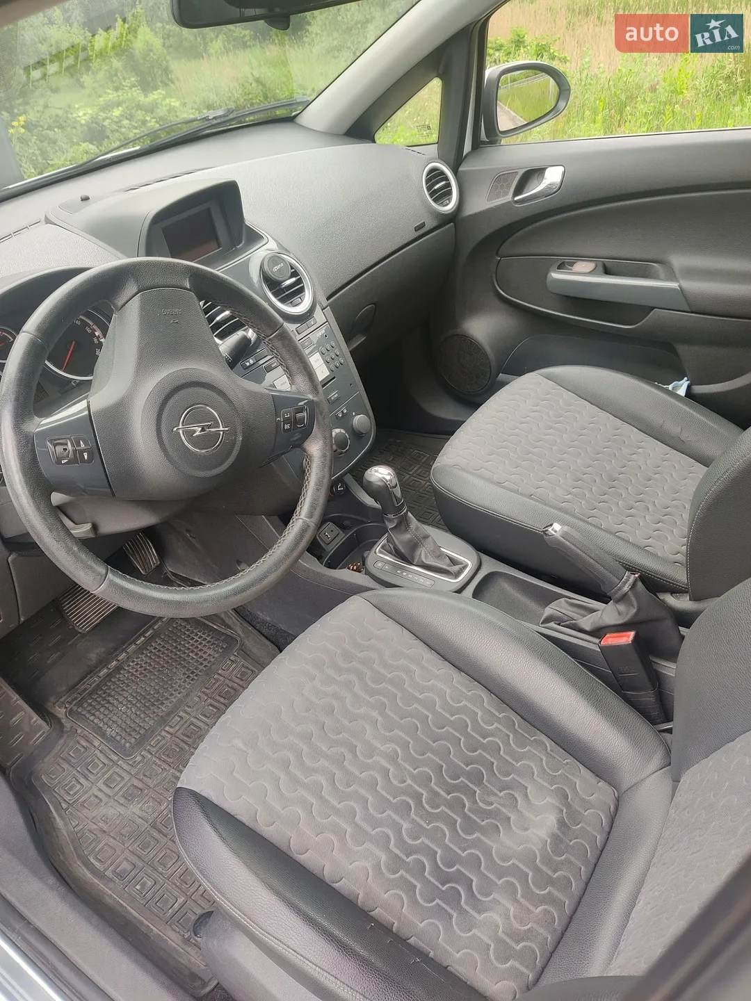 2012 Opel Corsa - мініатюра 2