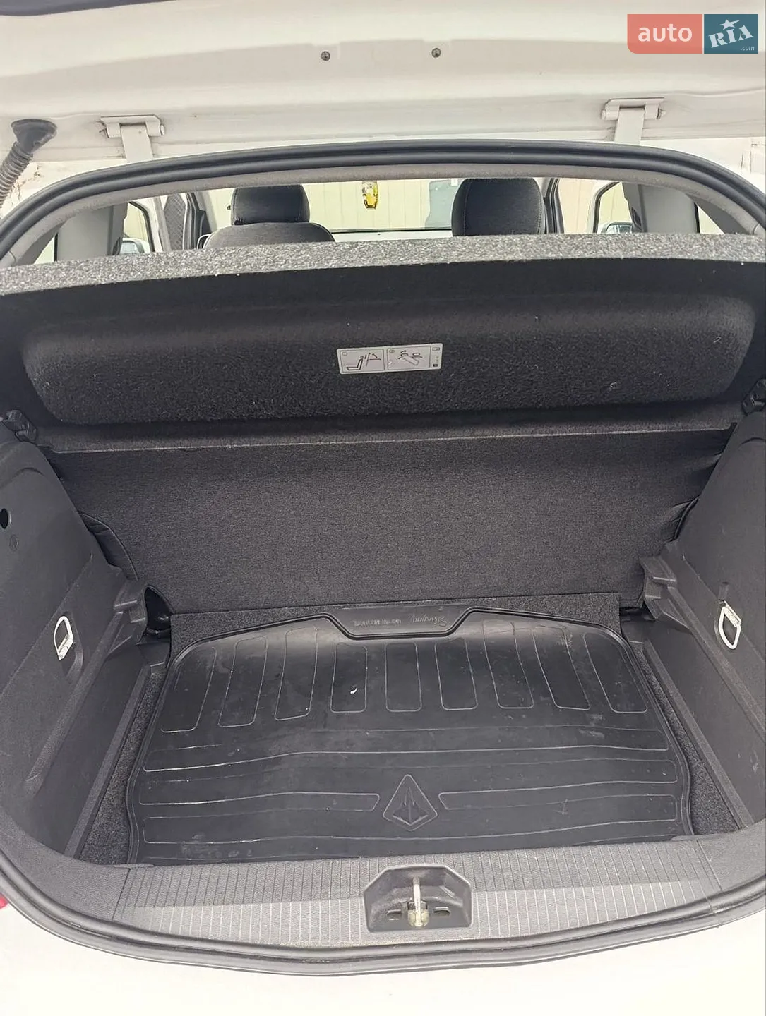 2011 Opel Corsa - мініатюра 8