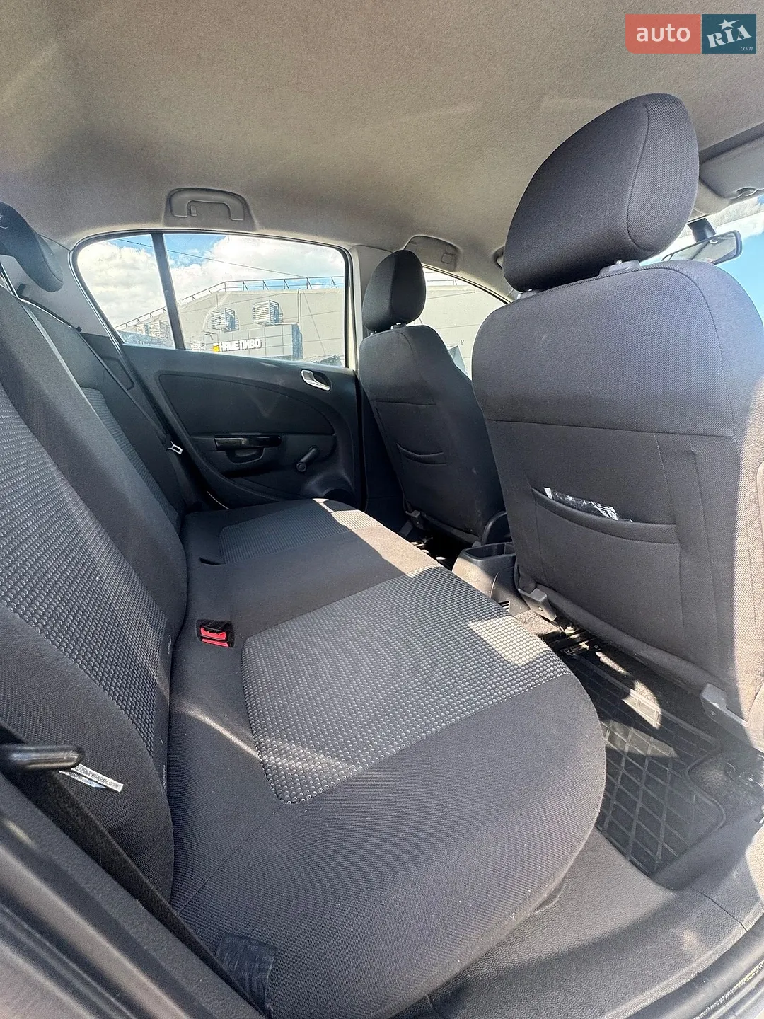 2010 Opel Corsa - мініатюра 16